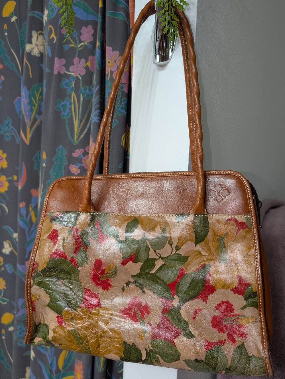 Patricia Nash Parish satchel